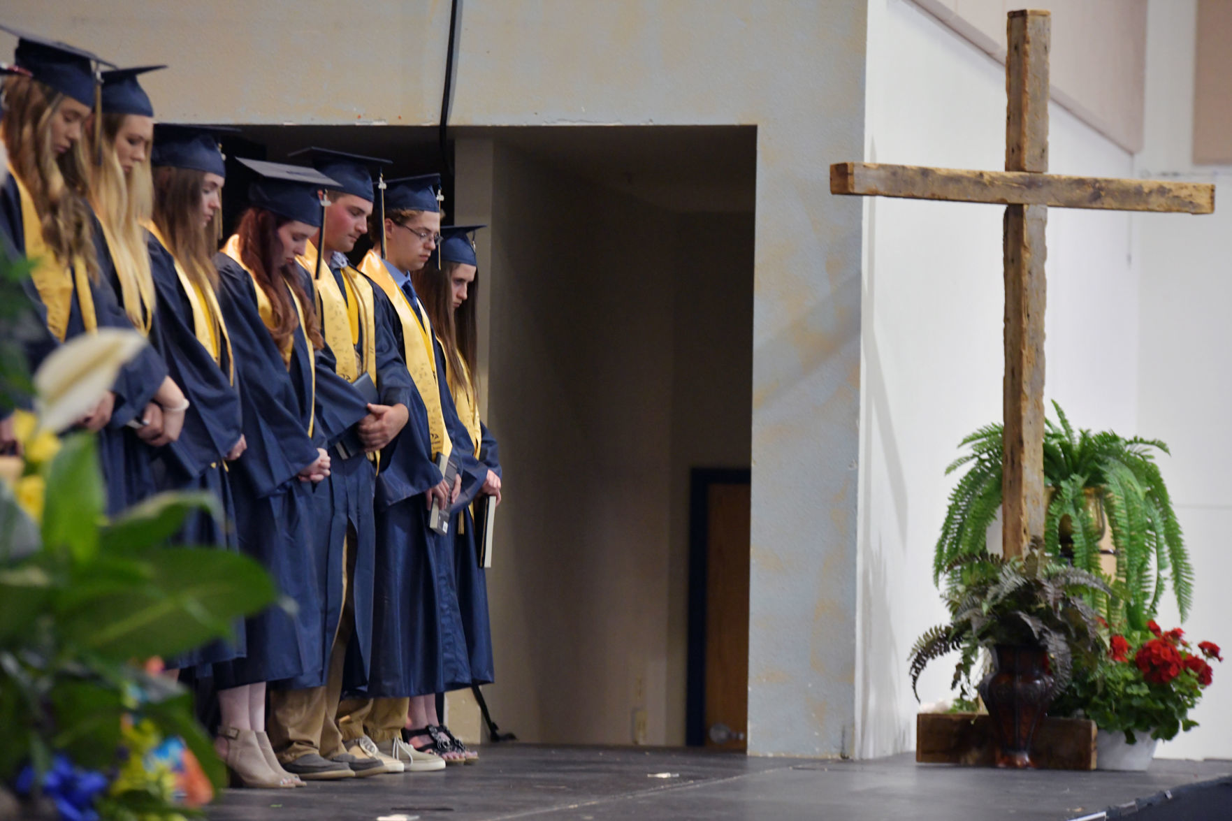 Shiloh Christian HS grads